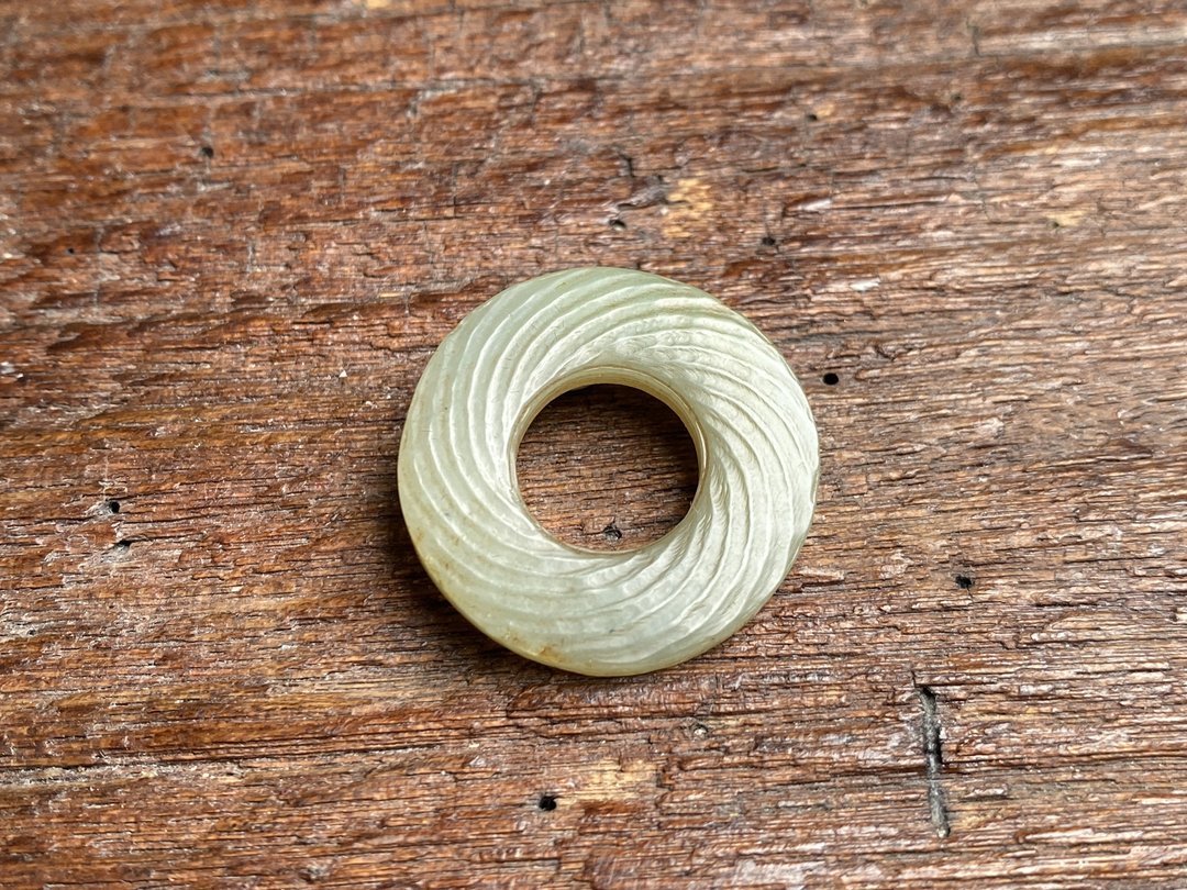 早期老件 青白玉绞丝环 小玉璧 - 其他 - 玉石 多色