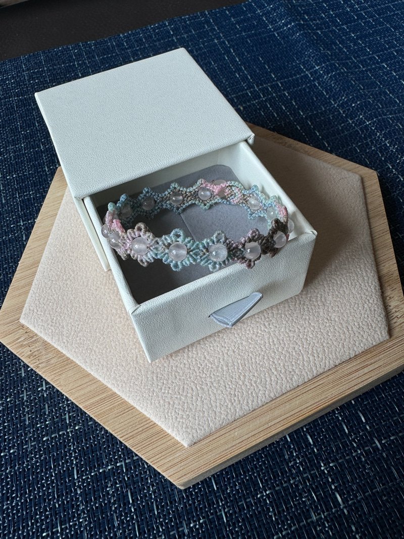 蜡线手编雏菊手绳 - 手链/手环 - 其他人造纤维 粉红色
