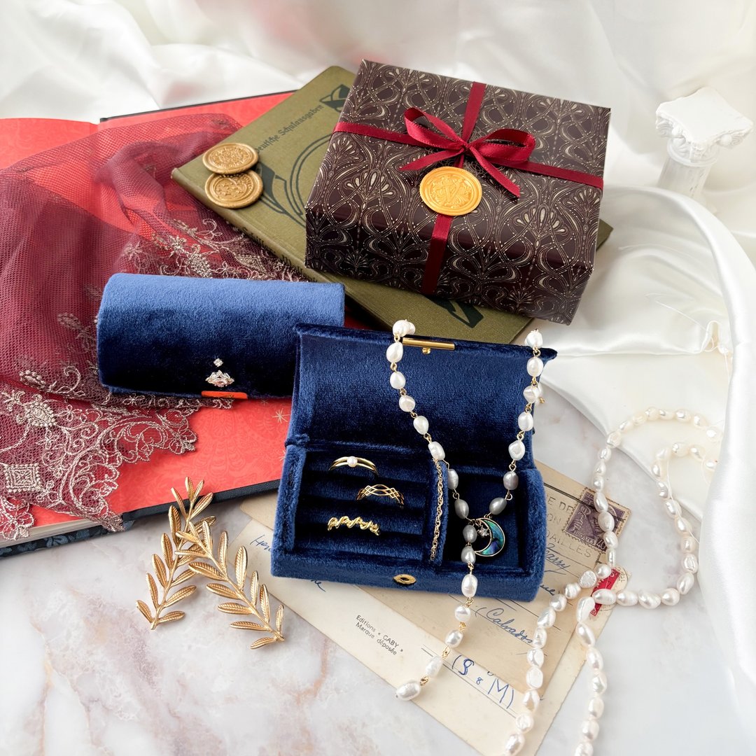 【圣诞限定系列】Winter Nights Jewel Box / 可自选项链与手绣饰品盒 C001 - 戒指 - 其他金属 蓝色