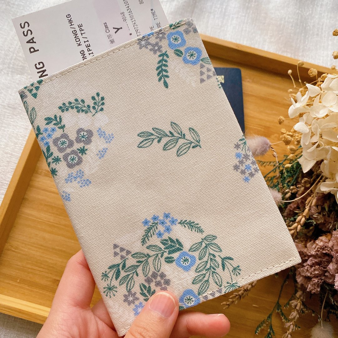 护照套 Passport Holder 护照夹 护照收纳 日式花环款 - 护照夹/护照套 - 棉 