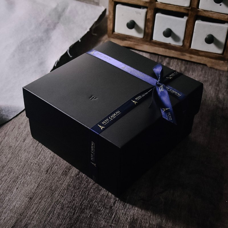 【定制化 圣诞节】 定制化礼盒加购・定制化设计 - 纸盒/包装盒 - 纸 黑色