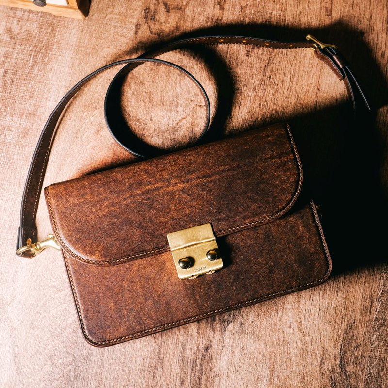 【定制化礼物】意大利 HABANA 擦色皮革经典复古肩背、斜背小方包 - 侧背包/斜挎包 - 真皮 咖啡色