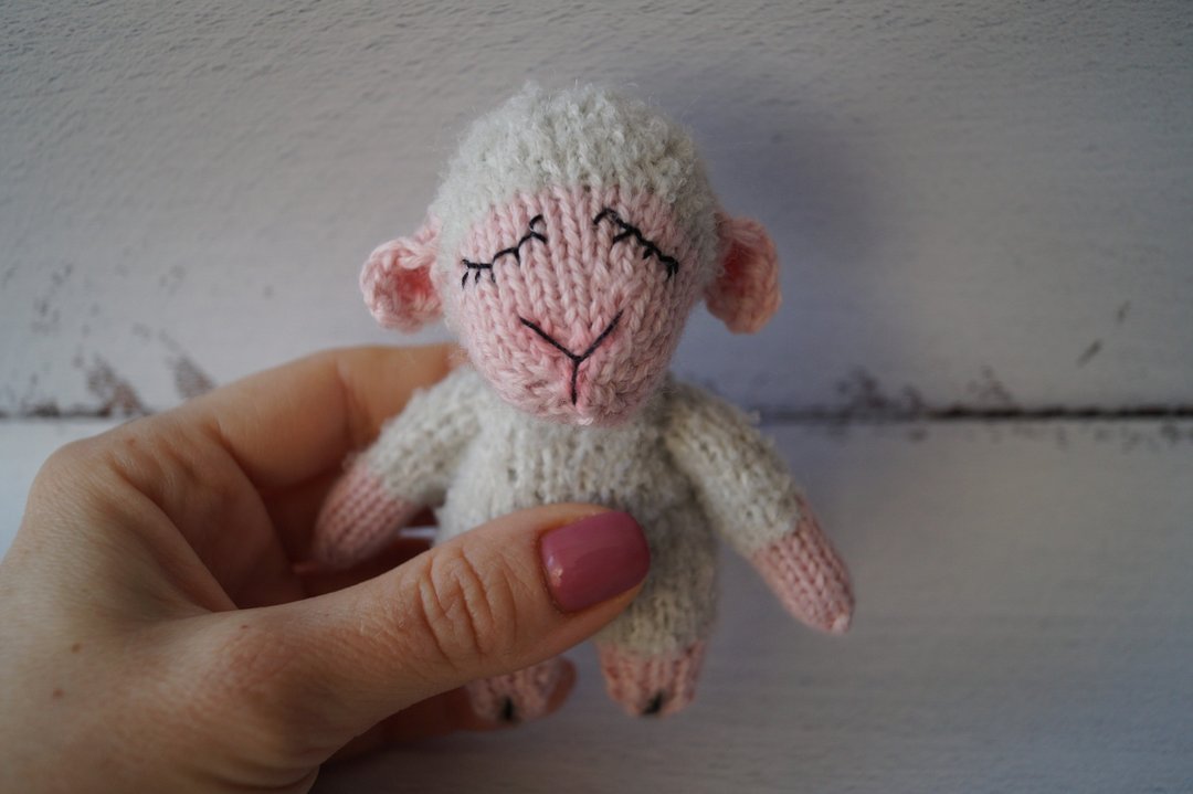 Sheep toy knitting pattern, PDF. Amigurumi pattern - 手工艺教程/工具书 - 其他材质 