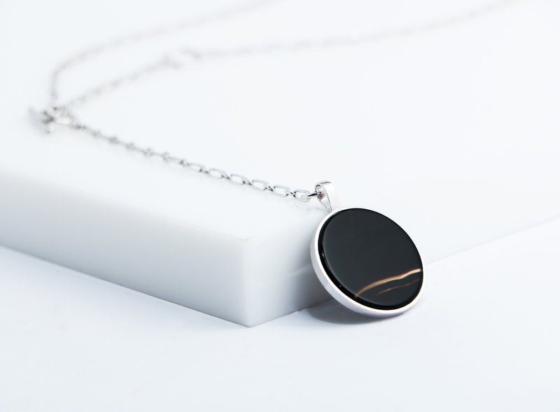 珍玉良圆 / 黑玛瑙 925银 / 项链 / 附礼盒包装 - 项链 - 纯银 黑色