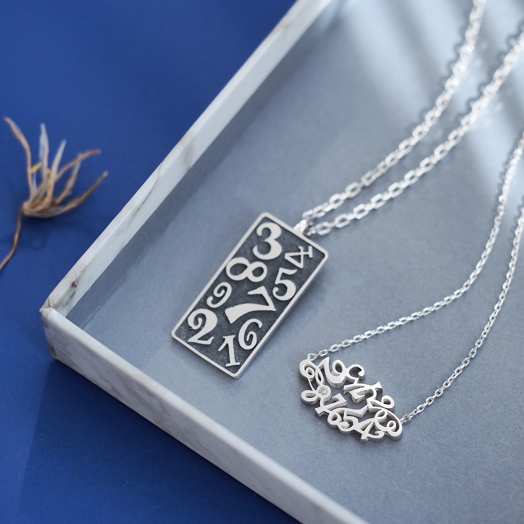 2 pieces set) Number Pair Necklace Silver 925 - 项链 - 宝石 银色