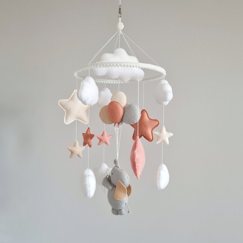 Elephant felt mobile, Pink nursery mobile, Hanging baby mobile, Felt decor - 玩具/玩偶 - 其他材质 粉红色