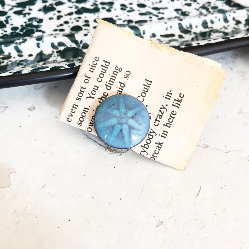 古窟商行 │欧洲古董老耳环│ 海洋灰蓝 1950~1970年代 耳夹式 - 耳环/耳夹 - 其他材质 蓝色