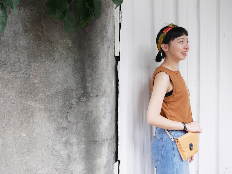 双层厚片吐司包 - 侧背包/斜挎包 - 真皮 卡其色