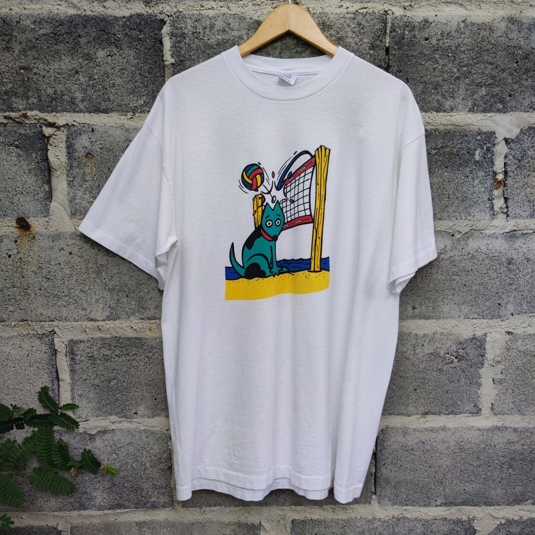 90s复古T恤 Visa VolleyBall Dog Pop Art T-Shirt - 男装上衣/T 恤 - 棉．麻 白色