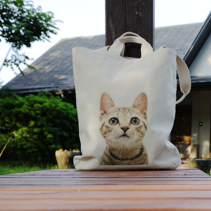 客制化帆布袋 宠物 人 猫 狗 文创帆布包 手提肩背袋 午餐袋 便当 - 手提包/手提袋 - 棉．麻 卡其色