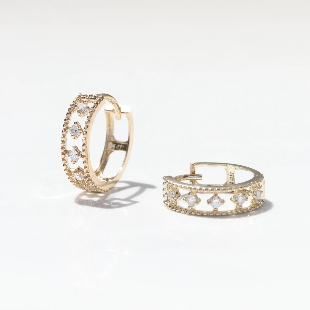 14K 篓空钻石耳扣耳环 ( 内径 10 mm) - 耳环/耳夹 - 贵金属 白色