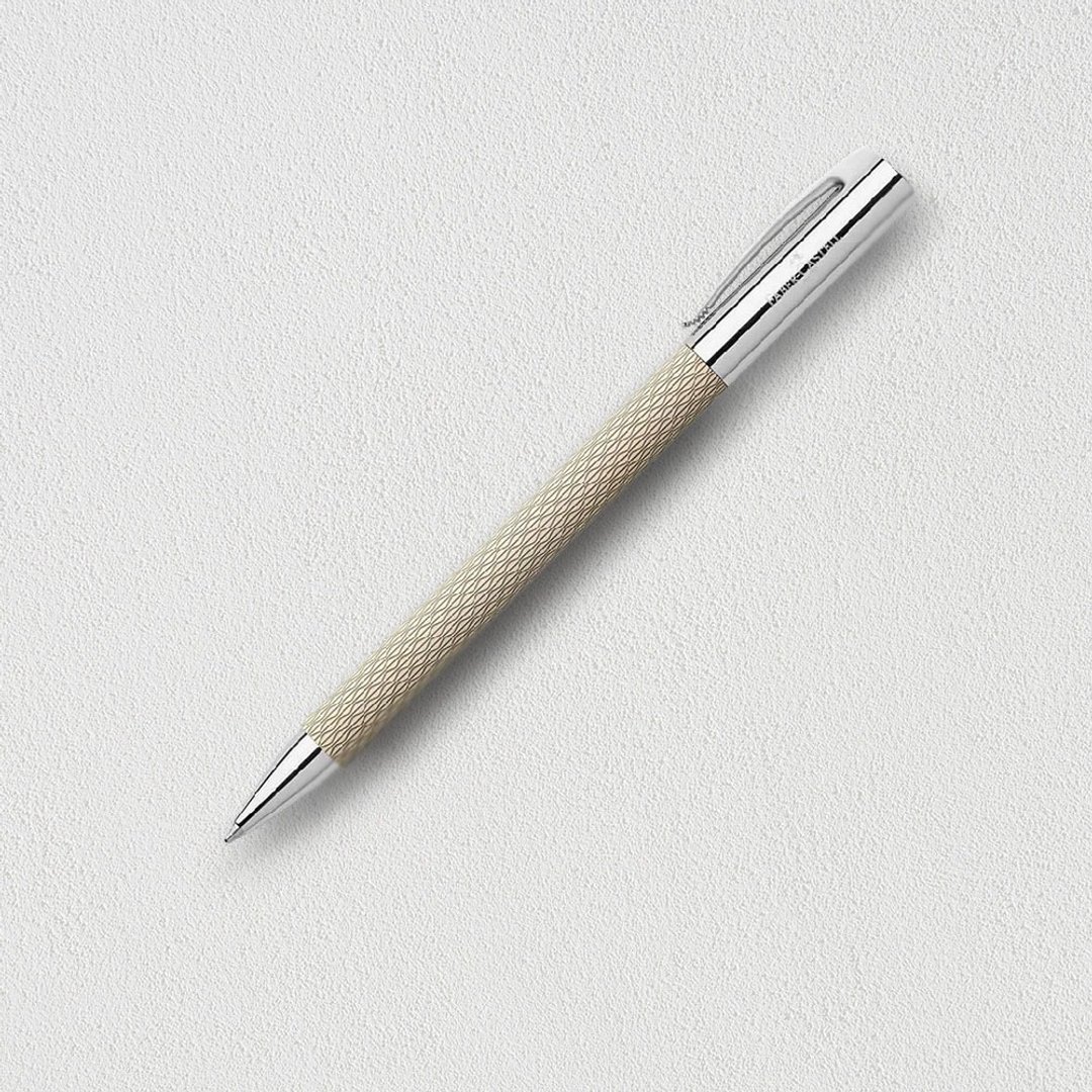 【Faber-Castell】成吉思汗AMBITION绳纹原子笔 白沙色 免费刻字 - 圆珠笔/中性笔 - 树脂 白色