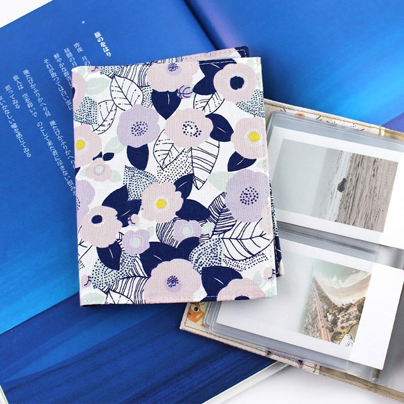 Chuyu 花布双格名片本/证件票卡套/拍立得收纳-32入 - 证件套/卡套 - 其他材质 多色