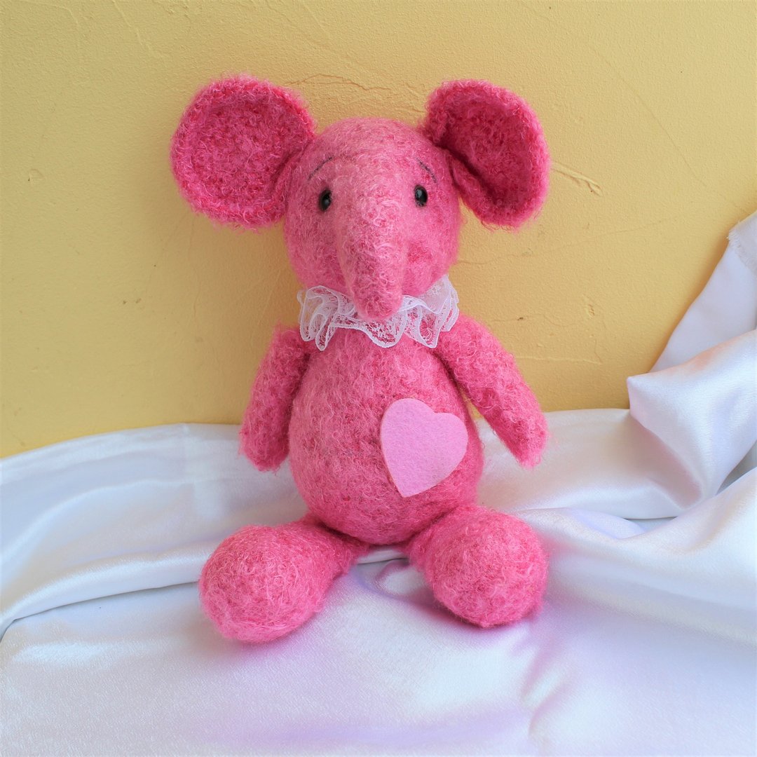pink soft plush elephant Crocheted toy amigurumi Fluffy baby stuffed elephant - 玩具/玩偶 - 羊毛 粉红色