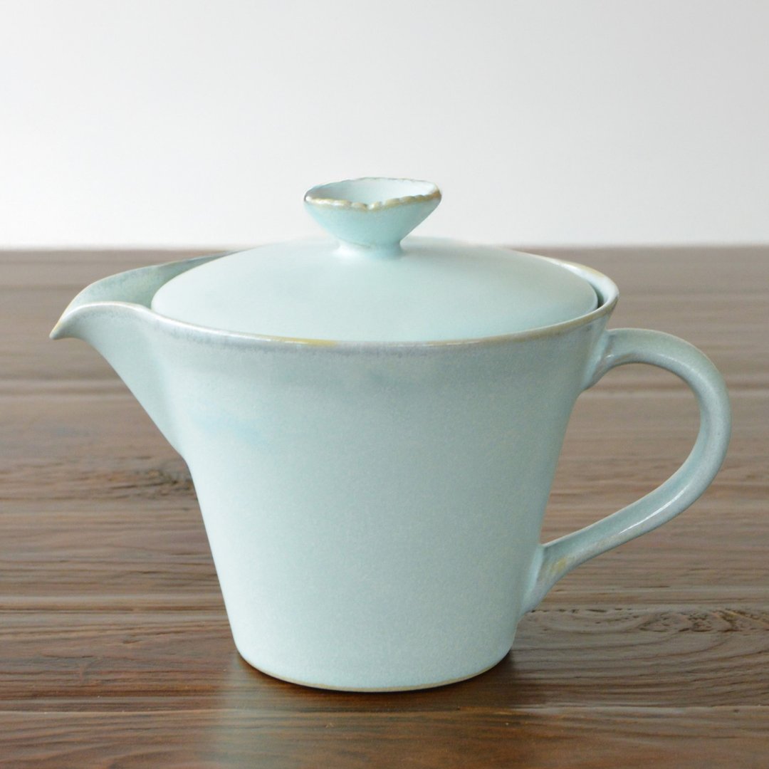 日本濑户烧 水肌系列 花朵陶制急须壶 水蓝色 280ml - 茶具/茶杯 - 陶 白色