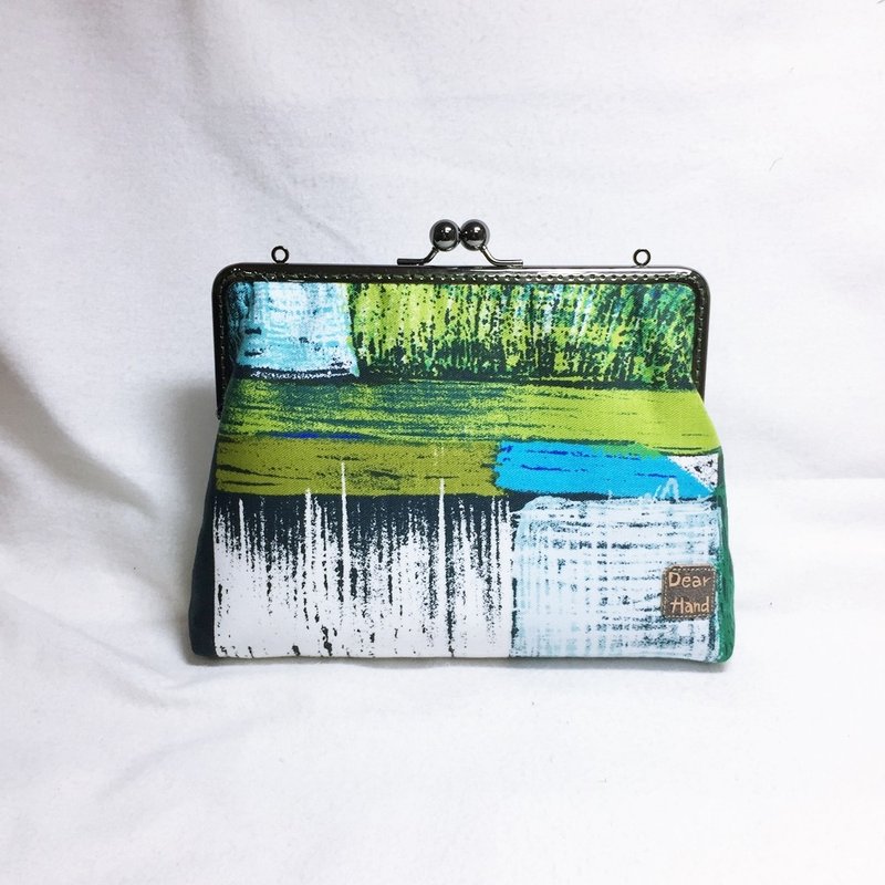 肩背手拿口金包+我背了一幅画-大地+ - 侧背包/斜挎包 - 棉．麻 绿色