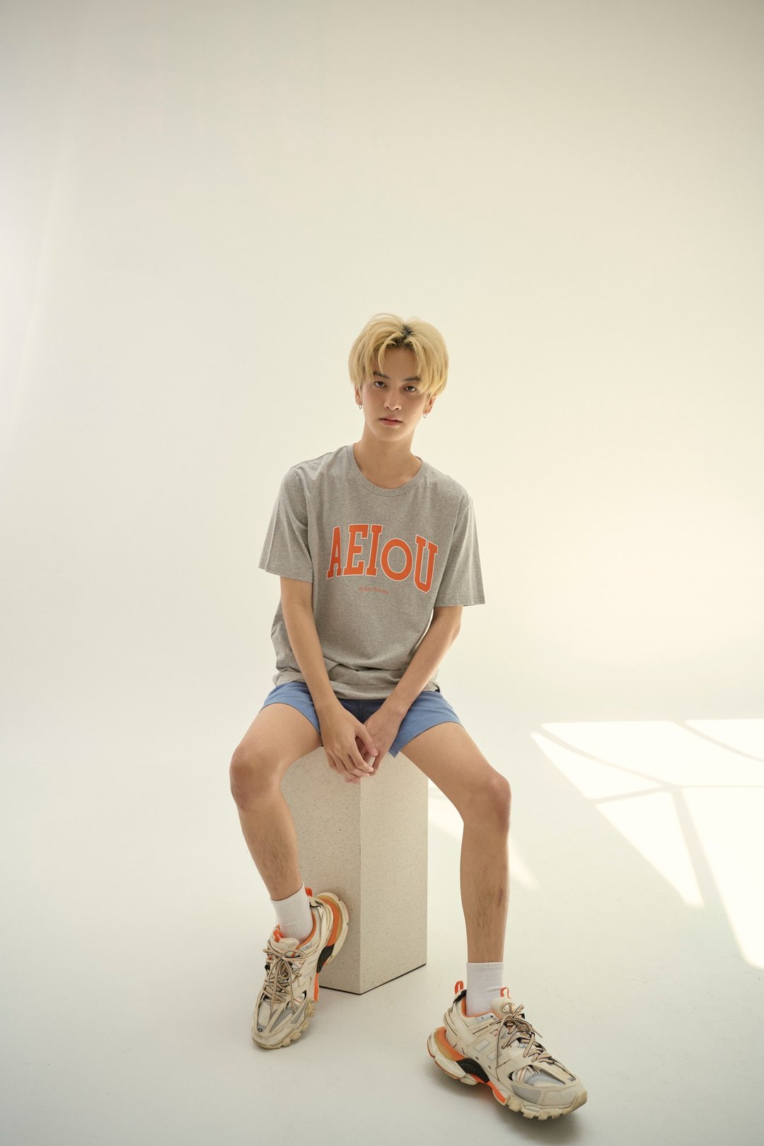 上衣 HAY : AEIoU T-Shirt - Gray / White / Sky (unisex) - 女装 T 恤 - 棉 