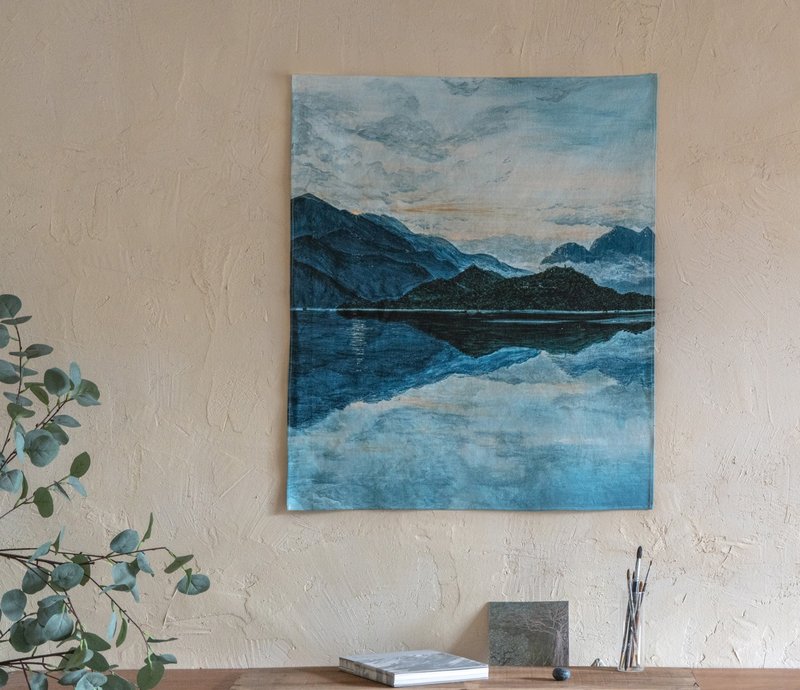 台湾山挂布 - 日月潭 70 x 83 cm - 海报/装饰画/版画 - 棉．麻 蓝色