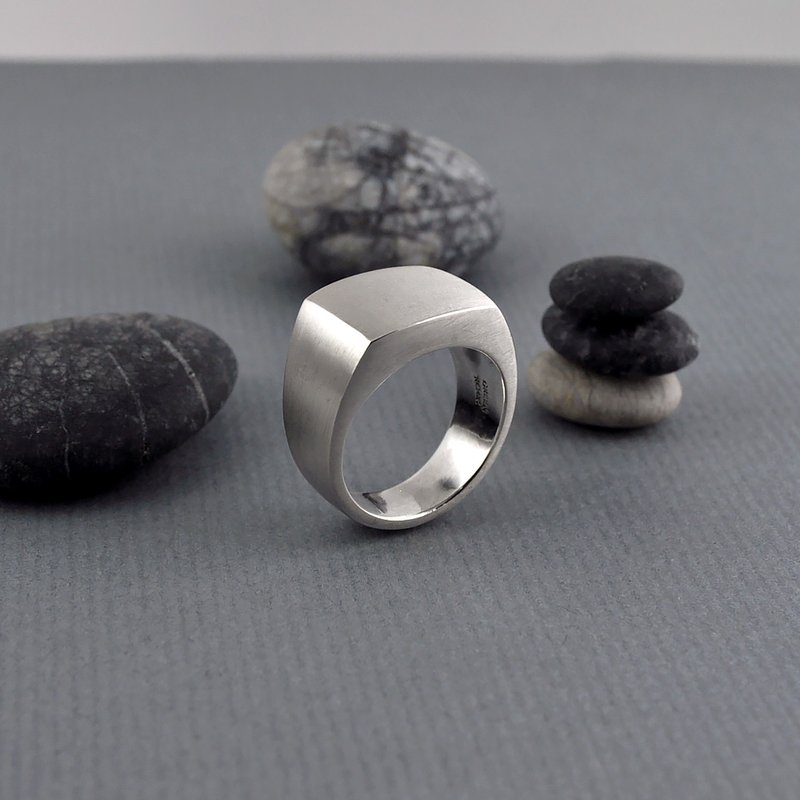 方形印章戒指 缎面抛光 925纯银 men's jewelry 男戒 - 戒指 - 纯银 银色