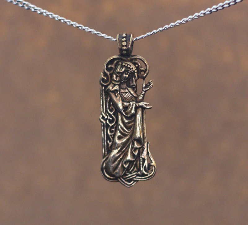 海德堡歌集 美丽仕女坠饰。中世纪艺术珠宝。仕女坠饰 - 项链 - 纯银 银色