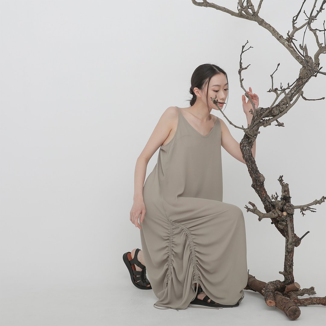 台北时装周限定款/Chenshi_尘世・细肩连衣裙_23SF102_绿 - 女装上衣 - 聚酯纤维 绿色