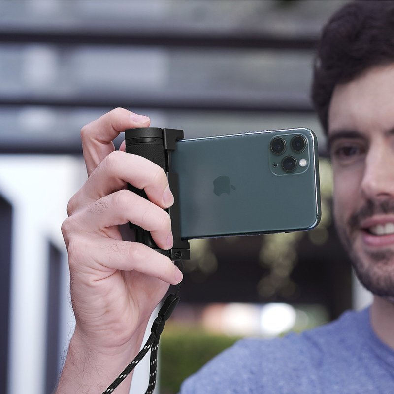 【ShutterGrip 2 | 掌握街拍】翻转蓝牙握把-雾黑色 手机自拍神器 - 手机配件 - 塑料 黑色