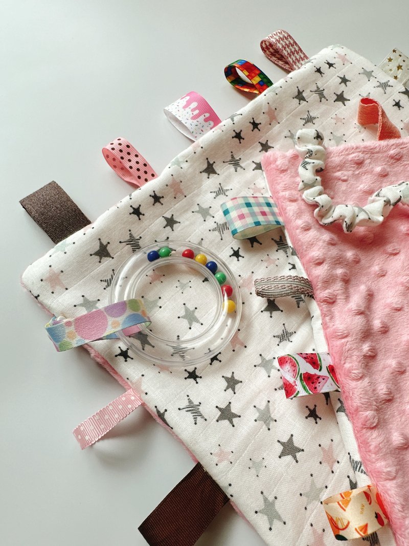 方形超大张安抚手巾33*33 l 弥月礼盒 l 标签响纸安抚巾 l标签巾 - 满月礼盒 - 棉．麻 