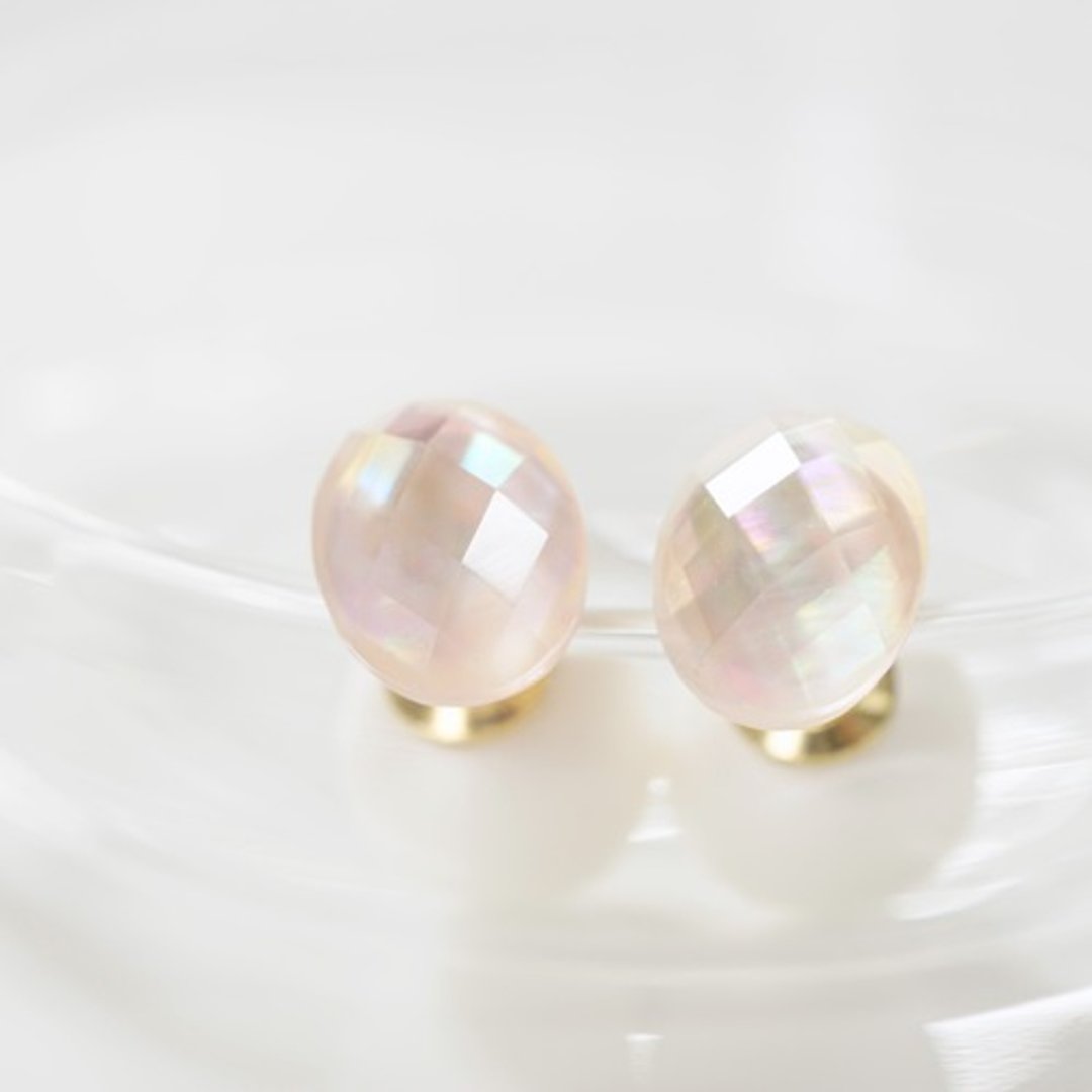 Pink shell x crystal and pearl catch earrings astre - 耳环/耳夹 - 宝石 粉红色