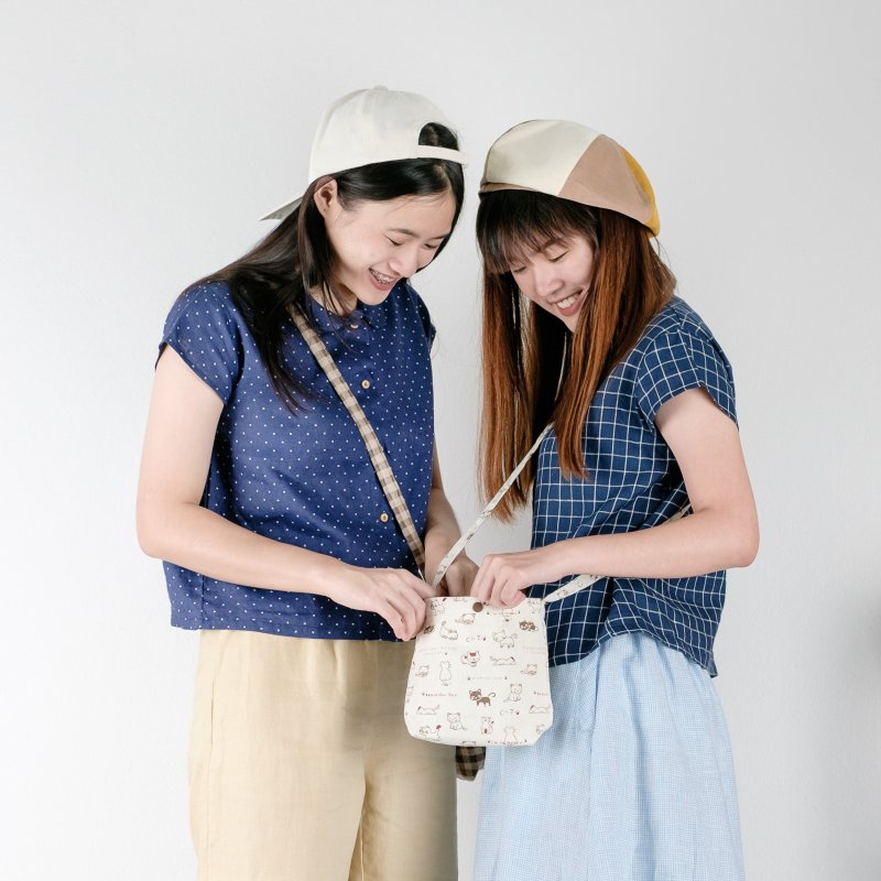 [Limited] Kitten Cat Mini Sling Bag - 侧背包/斜挎包 - 棉．麻 卡其色