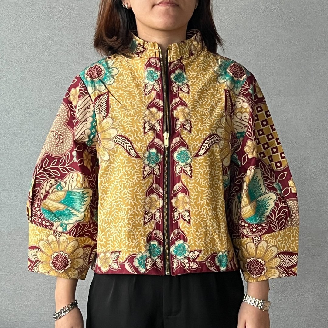 【INBATIC】YURA - BATIK OUTER 知性泡泡袖短外套 - Golden Red - 女装上衣 - 棉 多色