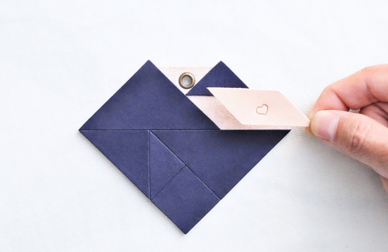 LOVE TANGRAM 心形 行李吊牌材料包 情人节 免费刻名 爱心 七巧板 - 皮件 - 真皮 蓝色