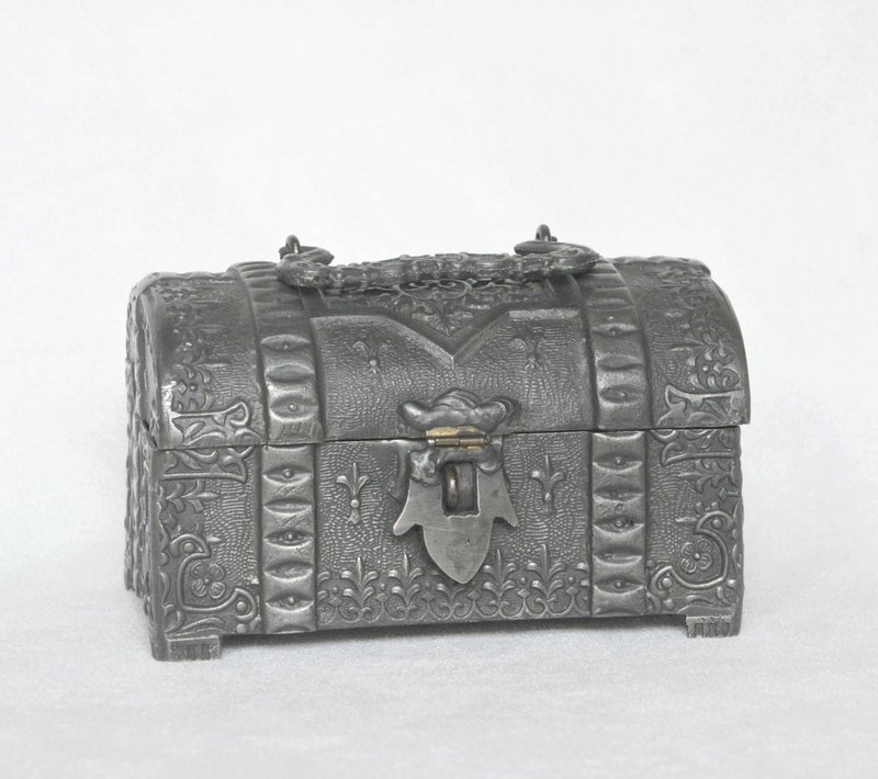 早期德国旧货 1965金属小宝藏箱 收纳盒 - 摆饰 - 其他金属 