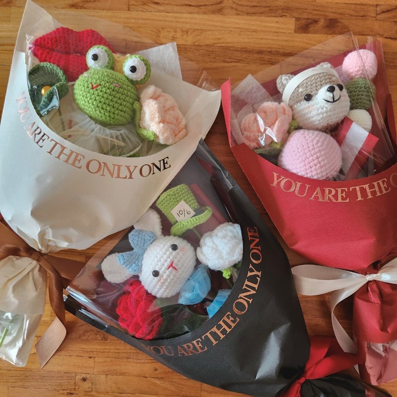 毛线花束童话系列 现货+预购 爱丽丝梦游仙境 青蛙王子 桃太郎 - 干燥花/捧花 - 棉．麻 