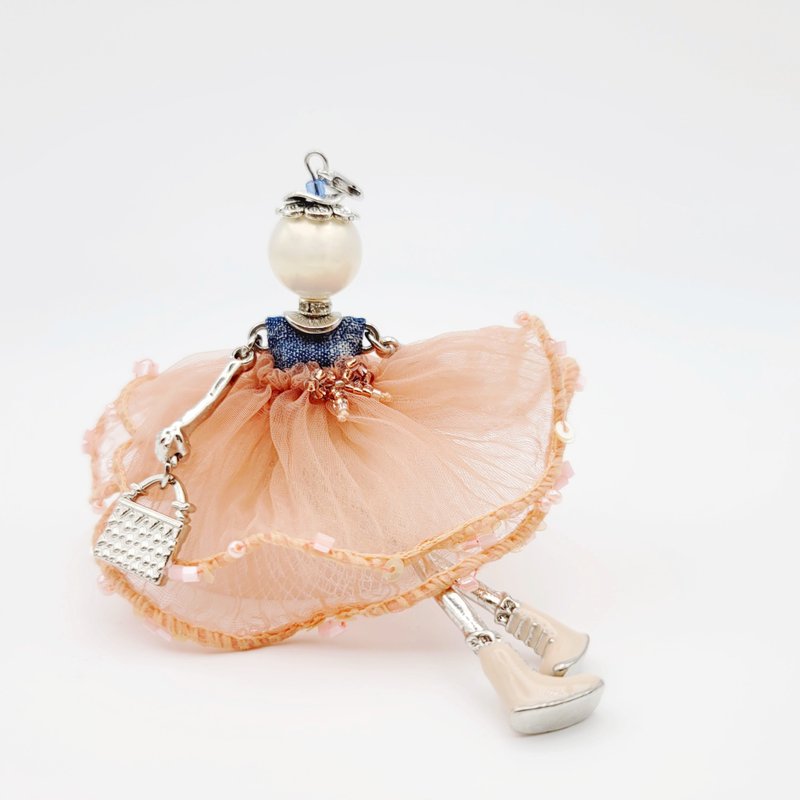 手工着衣吊饰【独一无二】项链吊坠/包包挂饰/手机吊饰 #1503 - 吊饰 - 其他金属 多色