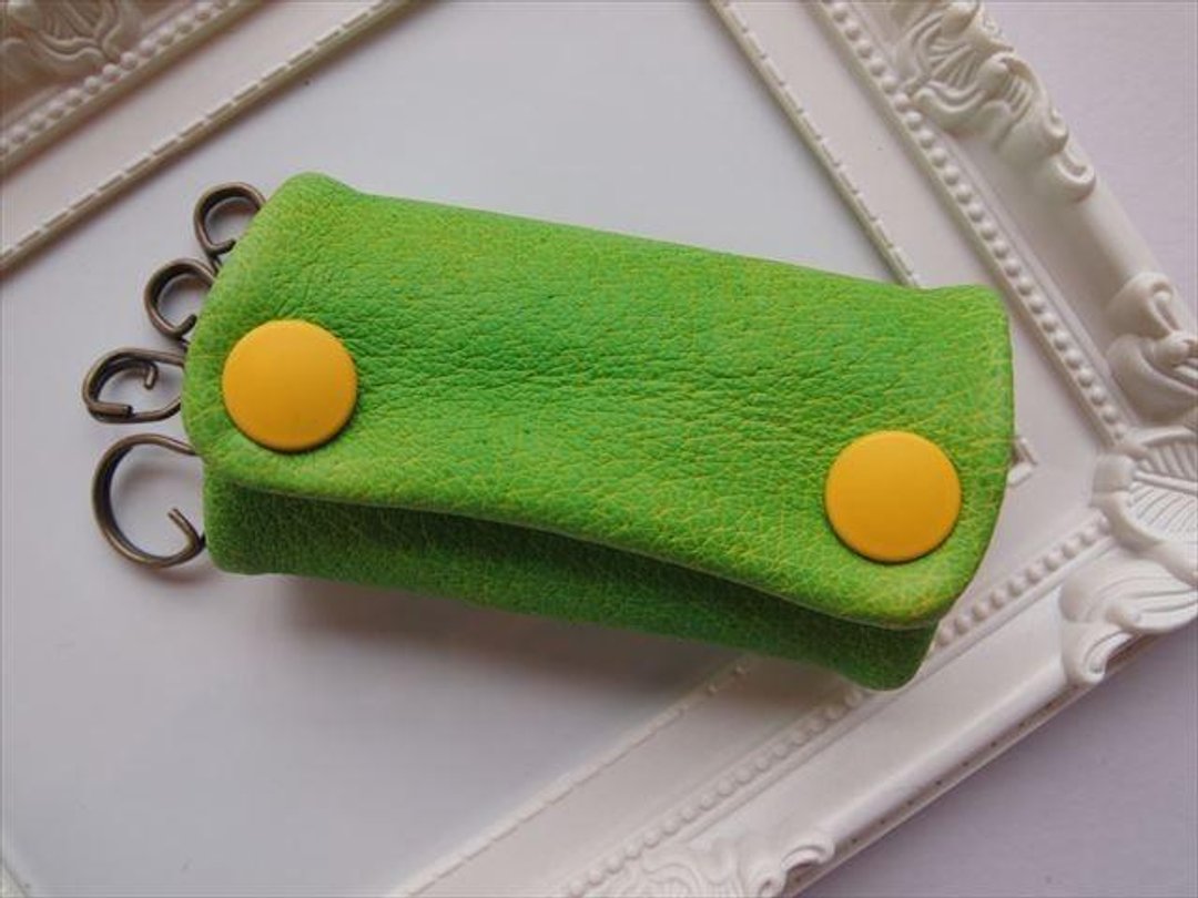 Luxury pig leather soft key case [hand-dyed leather] 15430011 - 钥匙链/钥匙包 - 真皮 绿色