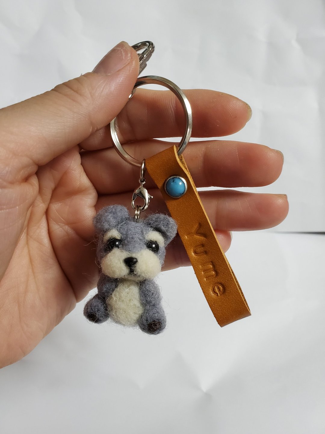 Wool felt key chain dog changeable handmade - 订制抱枕/饰品 - 真皮 咖啡色