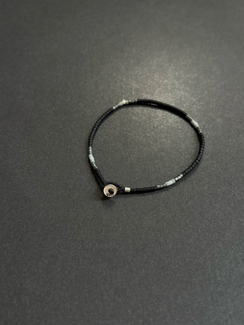 新品 小众低调质感磨砂黑复古做旧925银极细手链中性百搭 - 手链/手环 - 其他材质 黑色