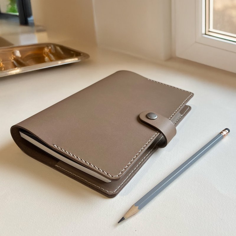 【新品】Granada  A5/A6/B6 皮革笔记本/记事本/日志/植鞣革 - 笔记本/手帐 - 真皮 灰色