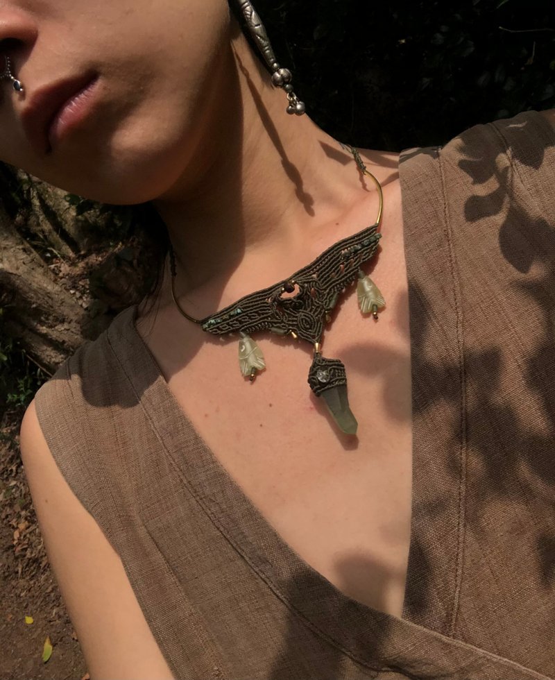 蒙古绿水晶 玉鱼儿图腾编织项链 - 项链 - 宝石 