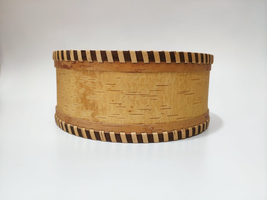 Birch bark basket - 调味罐/酱料瓶 - 木头 
