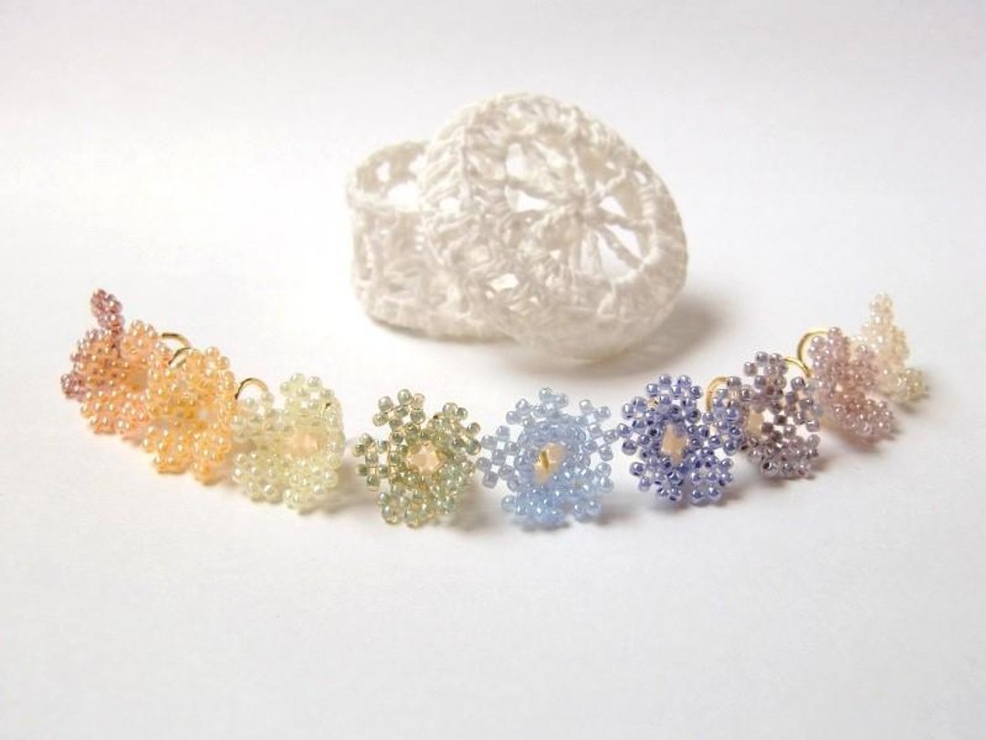 Fairy Hat Dried Flower Color 10 Color Set Elegant Sophisticated Delicate Lace Flower Autumn Colorful Chic Grayish Color Bouquet Kusudama Medicine Ball Sakuragusa Primula Spring - 项链 - 玻璃 多色