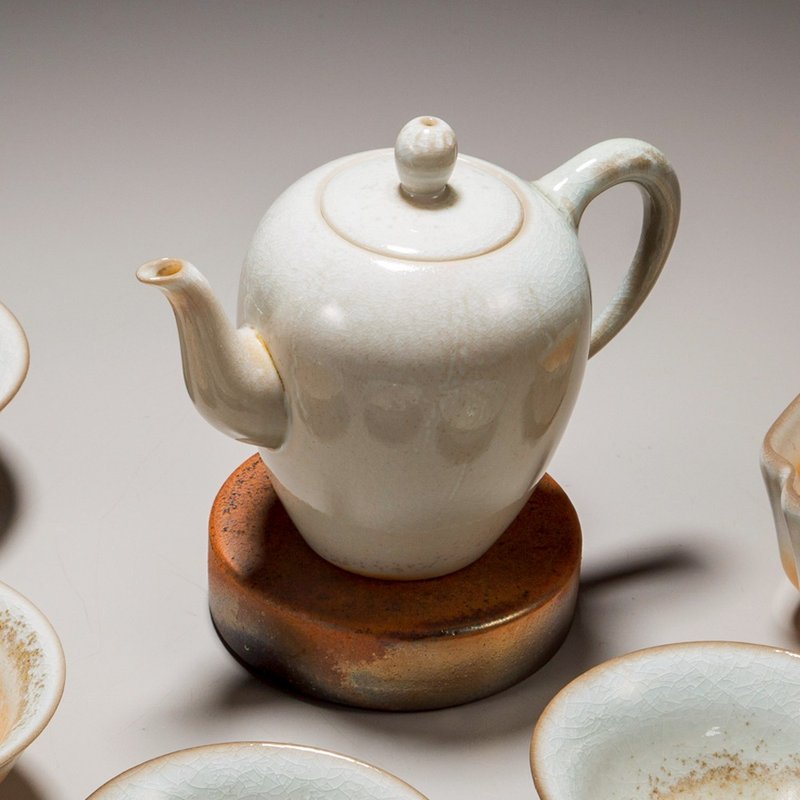 白练纯然 手工柴烧青瓷壶 165cc 柴烧壶 白瓷 - 茶具/茶杯 - 陶 白色