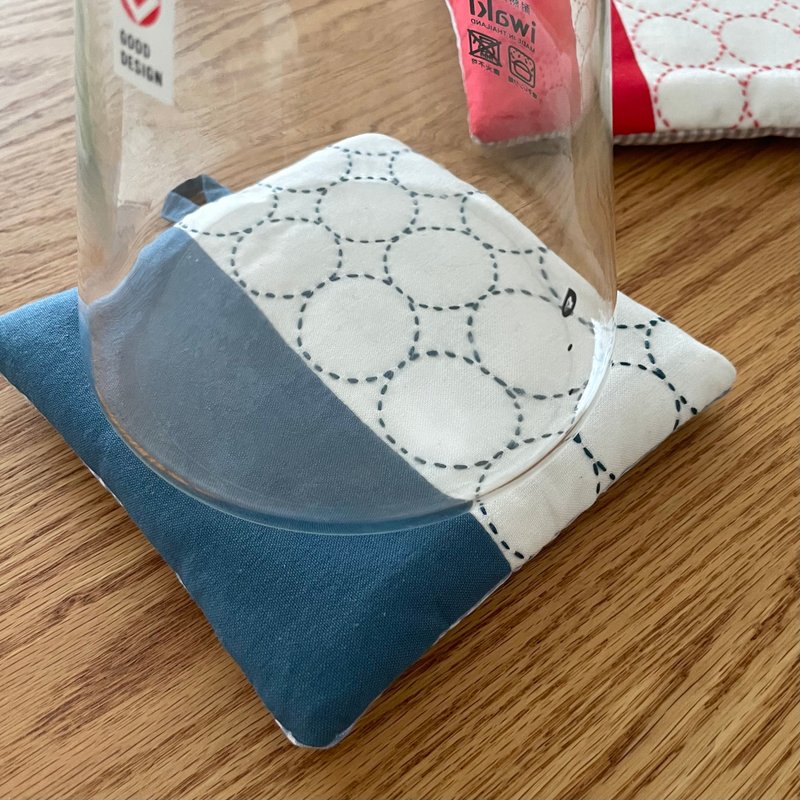 Sashiko 锅垫圆形图案青色蓝简约拼布保温咖啡厅厨房用品礼物礼物圣诞节日本手工制作 - 杯垫 - 棉．麻 蓝色