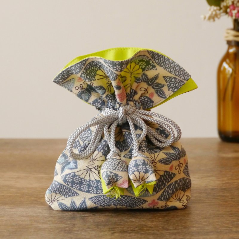 Happy Purse FUGURO Fan Sentence - 化妆包/杂物包 - 棉．麻 绿色