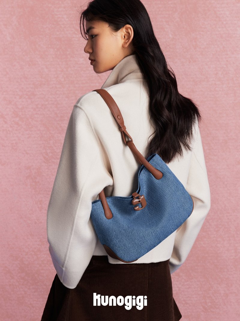 复古牛仔原色 猪猪HOBO包 牛皮真皮包 手提肩背腋下包 KUNOGIGI - 侧背包/斜挎包 - 真皮 蓝色
