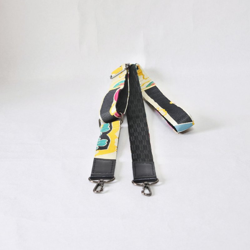 和服翻拍肩带智慧型手机肩 - 其他 - 丝．绢 多色