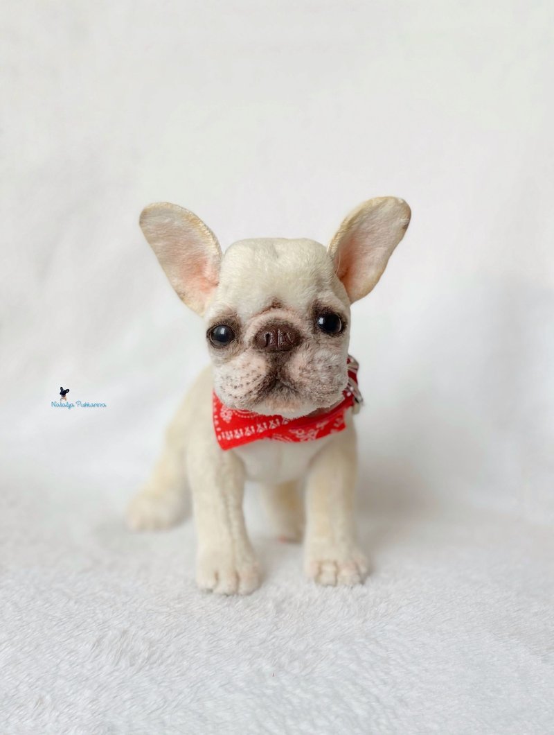 法国斗牛犬毛绒小狗逼真玩具 - 玩偶/公仔 - 聚酯纤维 白色