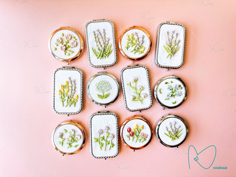 古典高雅* 手工黏土花花刺绣镜子/镜盒 - 彩妆刷具/镜子/梳子 - 粘土 