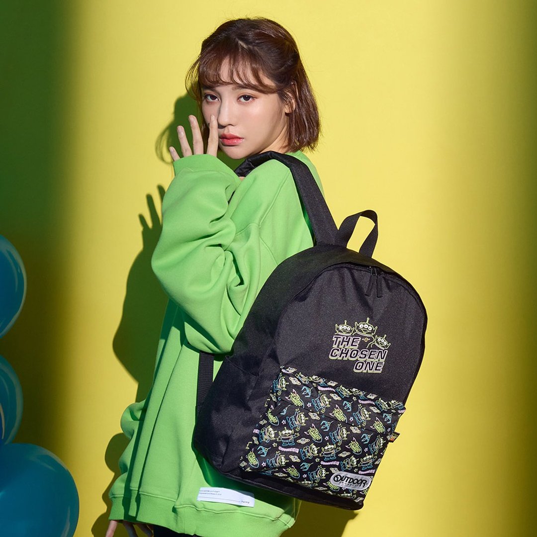 【OUTDOOR】DISNEY三眼怪后背包-黑色 ODDY21A01BK - 后背包/双肩包 - 聚酯纤维 