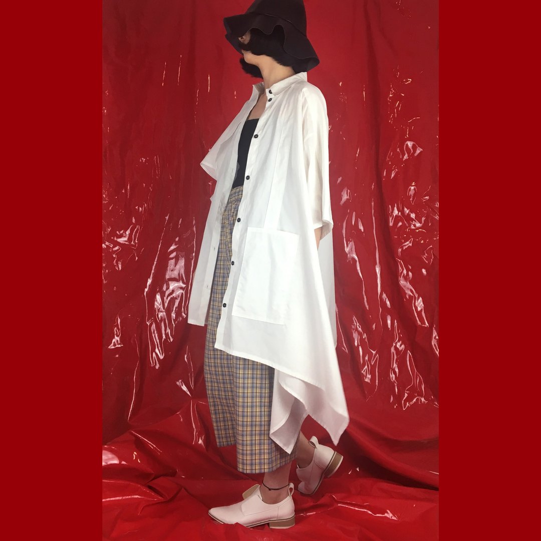 P.YELLOW | 夏季不规则廓形创意短袖衬衣 - 女装衬衫 - 棉．麻 白色